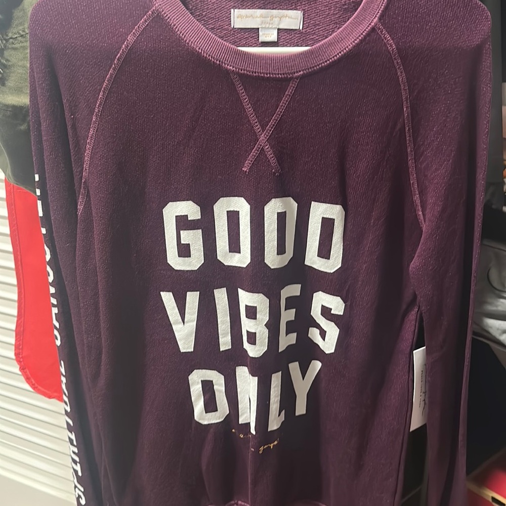 Long sleeve top